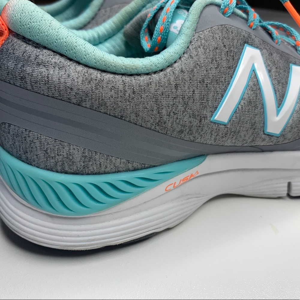 NEW BALANCE RUNNERS | SIZE 6 - Picture 3 of 7